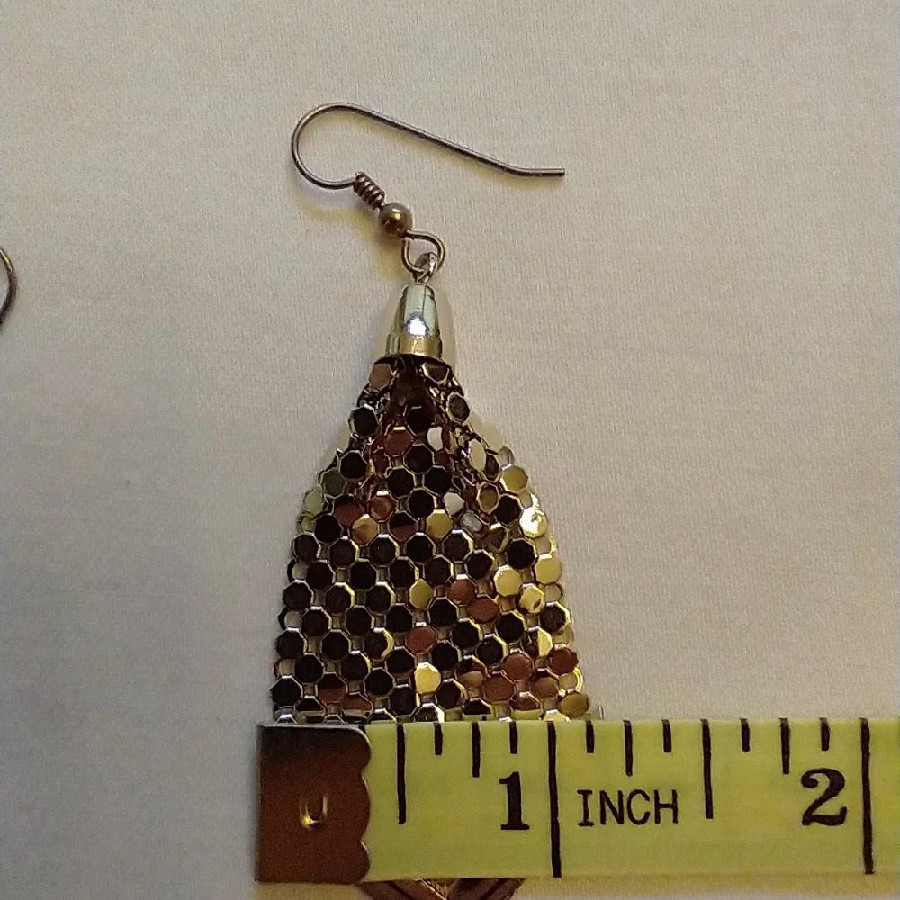 Whiting and Davis mesh earrings - Picture 8 of 14